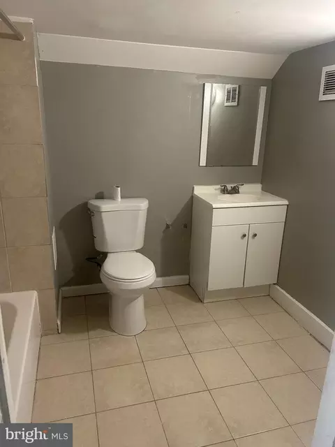 Bath - 548 E 38th St, Baltimore, MD 21218 photo 2 of 2