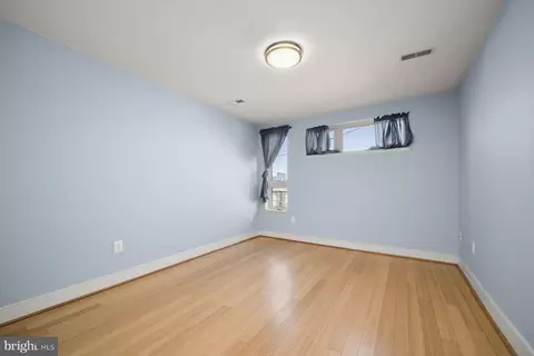 2406 E Fairmount Ave, Baltimore, MD 21224 photo 41