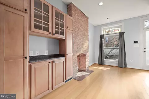 2406 E Fairmount Ave, Baltimore, MD 21224 photo 7