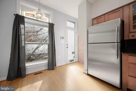 2406 E Fairmount Ave, Baltimore, MD 21224 photo 6