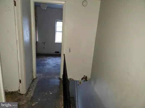 1134 Shields Pl, Baltimore, MD 21201 photo 8