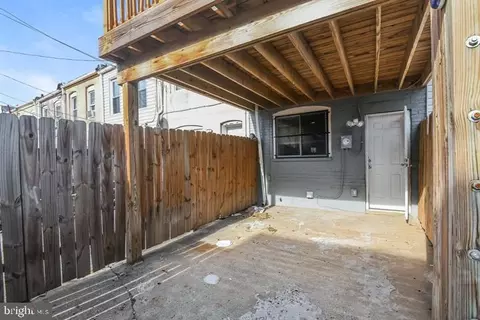 Exterior - 3313 Noble St, Baltimore, MD 21224 photo 2 of 3