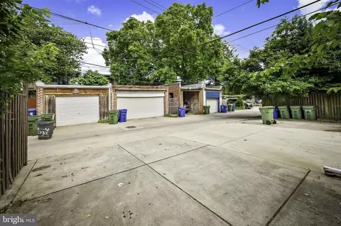 Exterior - 2735 N Calvert St, Baltimore, MD 21218 photo 8 of 11