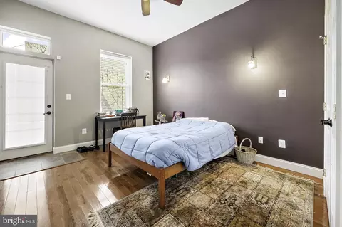 Bedroom - 2735 N Calvert St, Baltimore, MD 21218 photo 1 of 11
