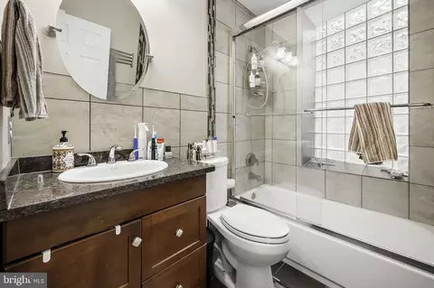 Bath - 2735 N Calvert St, Baltimore, MD 21218 photo 3 of 6