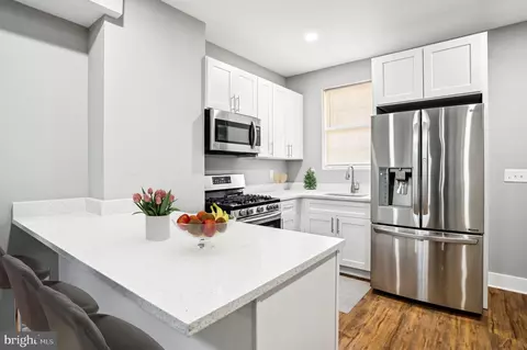 528 N Ellwood Ave, Baltimore, MD 21205