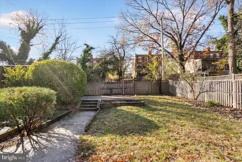 Exterior - 841 E Belvedere Ave E, Baltimore, MD 21212 photo 3 of 8