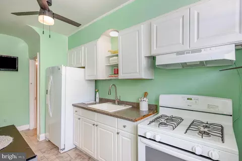 3840 Boarman Ave, Baltimore, MD 21215 photo 5