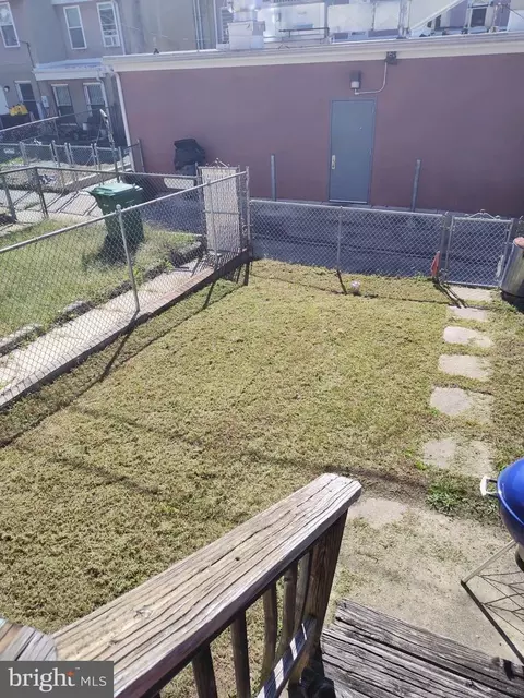 2115 E Preston St E, Baltimore, MD 21213 photo 10