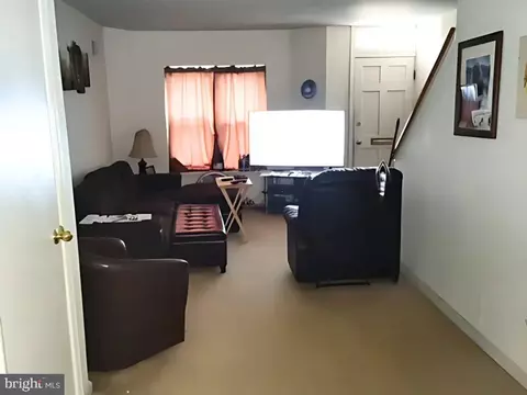 2115 E Preston St E, Baltimore, MD 21213 photo 3