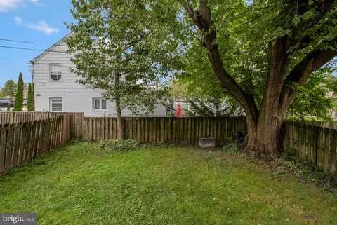 Exterior - 4811 Crowson Ave, Baltimore, MD 21212 photo 7 of 8