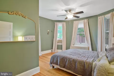 Bedroom - 4811 Crowson Ave, Baltimore, MD 21212 photo 1 of 3