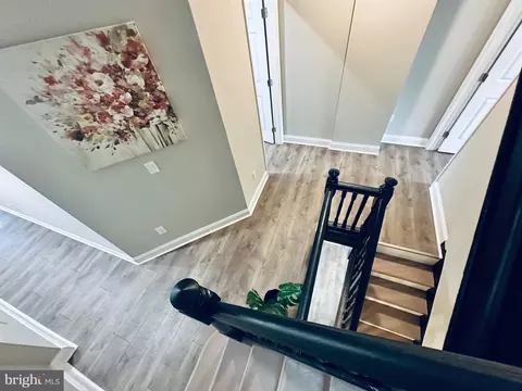 Entry Way - 710 E 21st St E, Baltimore, MD 21218 photo 3 of 4