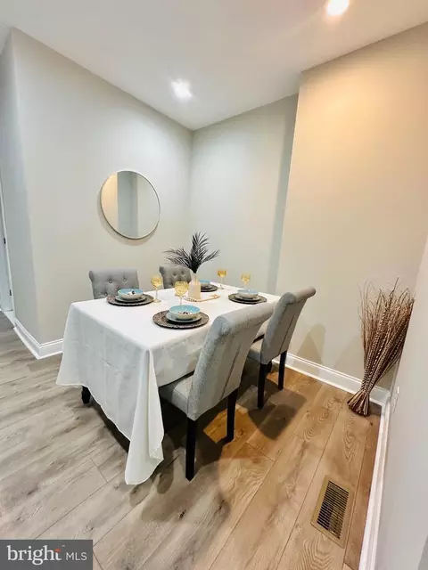Dining - 710 E 21st St E, Baltimore, MD 21218 photo 1 of 2