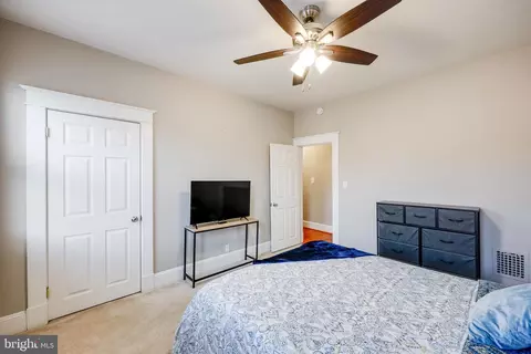 Bedroom - 607 Savage St, Baltimore, MD 21224 photo 5 of 7