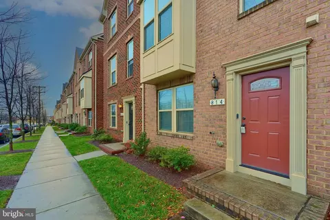 814 Oldham St, Baltimore, MD 21224