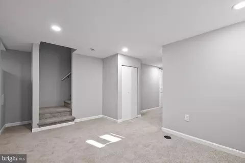 Entry Way - 5301 Ready Ave, Baltimore, MD 21212 photo 2 of 2