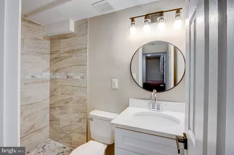 1033 Evesham Ave, Baltimore, MD 21212 photo 20