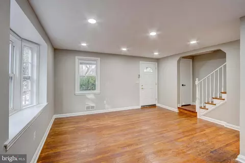 1033 Evesham Ave, Baltimore, MD 21212 photo 8