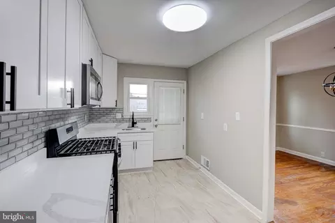 1033 Evesham Ave, Baltimore, MD 21212 photo 13