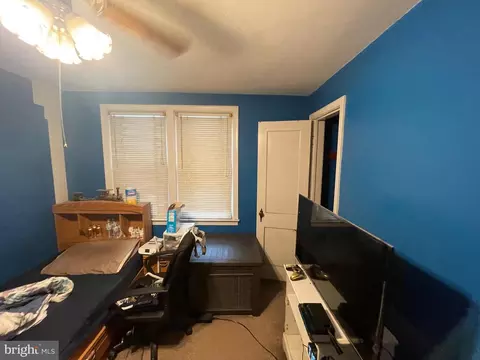 Bedroom - 2007 Harman Ave, Baltimore, MD 21230 photo 3 of 4