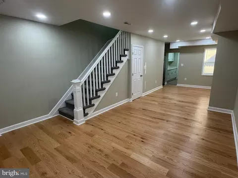 Living - 607 Annabel Ave, Baltimore, MD 21225 photo 2 of 3