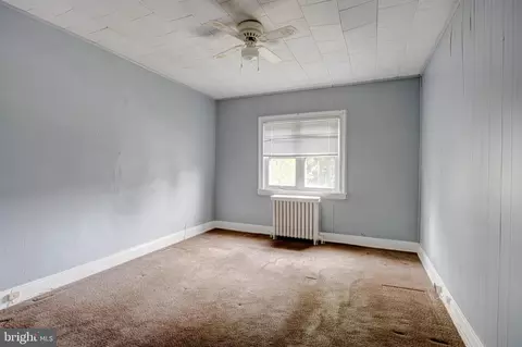Bedroom - 4010 Woodhaven Ave, Baltimore, MD 21216 photo 2 of 3
