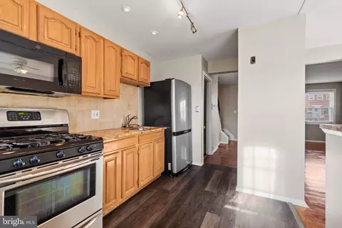 4269 Labyrinth Rd, Baltimore, MD 21215 photo 9