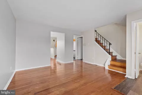4269 Labyrinth Rd, Baltimore, MD 21215 photo 3
