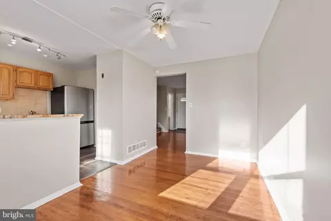 4269 Labyrinth Rd, Baltimore, MD 21215 photo 7