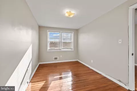 4269 Labyrinth Rd, Baltimore, MD 21215 photo 14