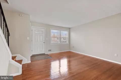 4269 Labyrinth Rd, Baltimore, MD 21215 photo 5