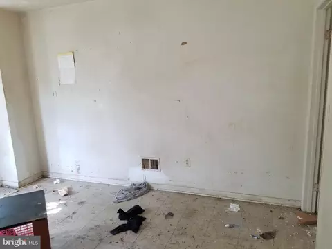 3012 Oakley Ave, Baltimore, MD 21215 photo 10