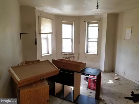 3012 Oakley Ave, Baltimore, MD 21215 photo 11