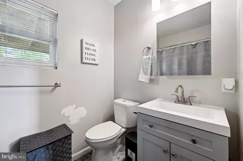 Bath - 3410 Hamilton Ave, Baltimore, MD 21214 photo 1 of 3