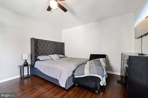 Bedroom - 3410 Hamilton Ave, Baltimore, MD 21214 photo 3 of 13
