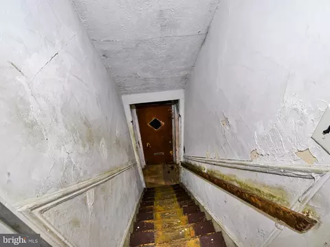 Entry Way - 2508 Huron St, Baltimore, MD 21230 photo 8 of 8