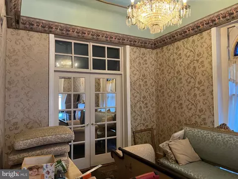 Entry Way - 206 E Biddle St, Baltimore, MD 21202 photo 1 of 13