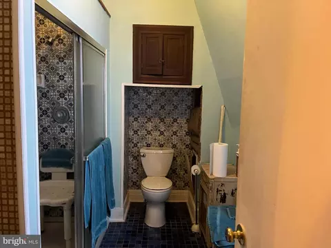 Bath - 206 E Biddle St, Baltimore, MD 21202 photo 3 of 4