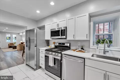 Kitchen - 4 S Monastery Ave, Baltimore, MD 21229 photo 3 of 3
