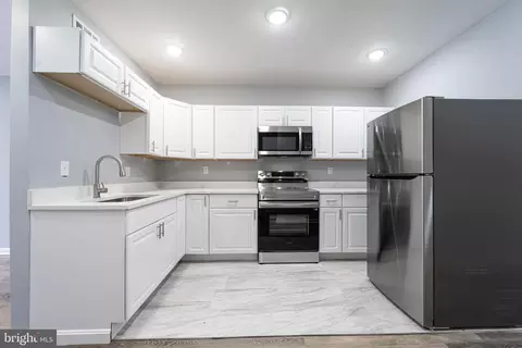 1207 E Preston St, Baltimore, MD 21202 photo 1