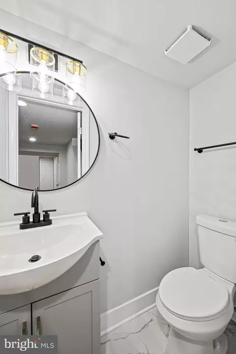 5450 Lynview Ave, Baltimore, MD 21215 photo 30