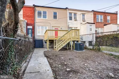 Exterior - 1627 E 31st St E, Baltimore, MD 21218 photo 3 of 5