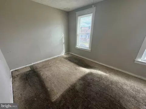 3922 W Garrison Ave, Baltimore, MD 21215 photo 9
