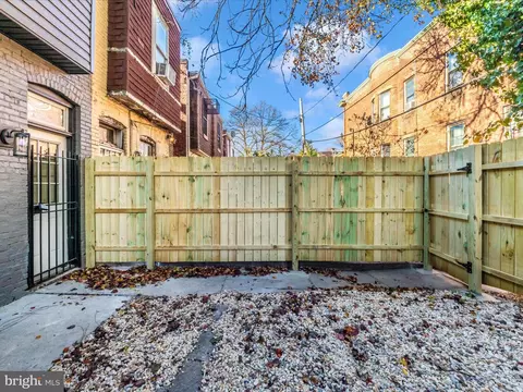 Exterior - 310 E 25th St, Baltimore, MD 21218 photo 4 of 15