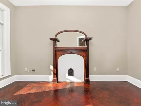 Living - 310 E 25th St, Baltimore, MD 21218 photo 5 of 11