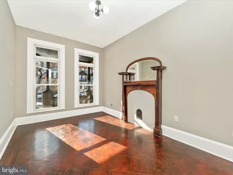 Living - 310 E 25th St, Baltimore, MD 21218 photo 2 of 11