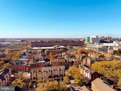 View/Area - 10 E Lee St #1409, Baltimore, MD 21202 photo 6 of 8