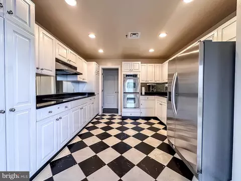 Kitchen - 10 E Lee St #1409, Baltimore, MD 21202 photo 1 of 4