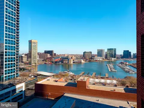 View/Area - 10 E Lee St #1409, Baltimore, MD 21202 photo 2 of 8